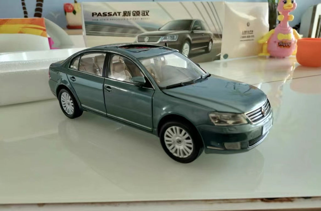 1:18 Volkswagen VW Passat B5 b5 diecast scale car model for collection –  Classic Models Wholesale Store