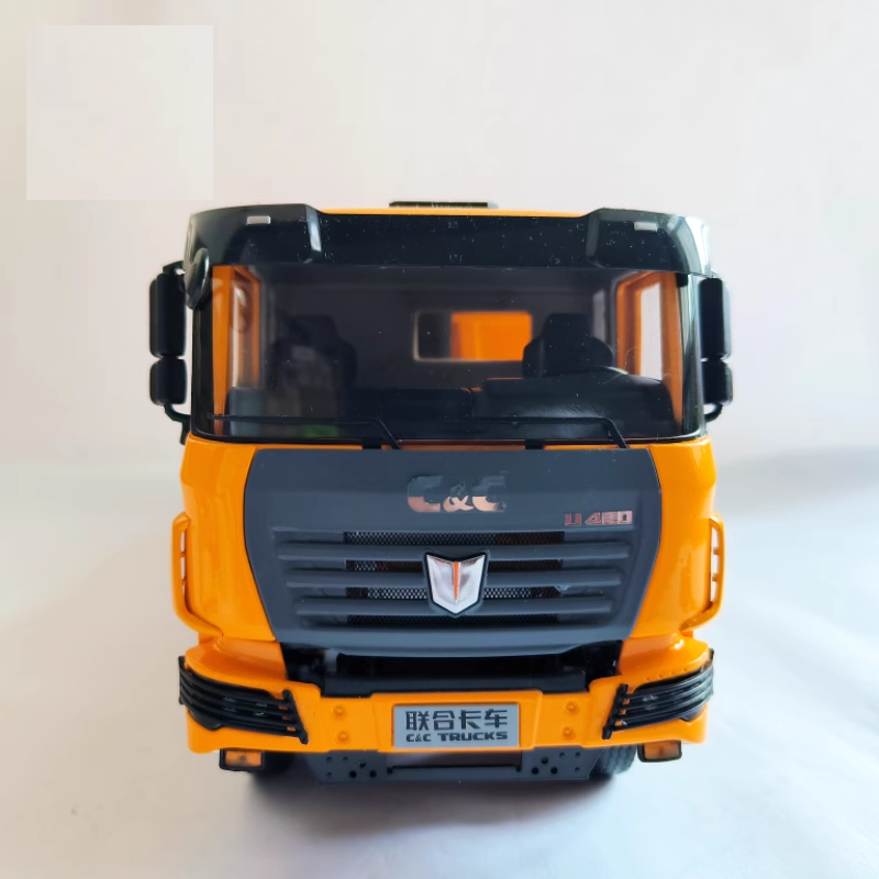 Authentic 1:24 United Jirui U420 Frount 4 rear 8 Zinc alloy Dump truck model metal dumper scale models for gift