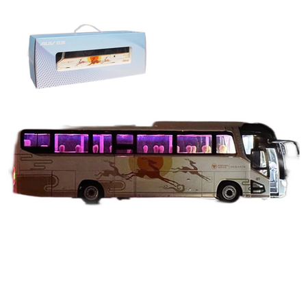 Origianl authentic new collectiable 1:36 Foton AUV BJ6122 Luxury diecast travel bus models with lighting function