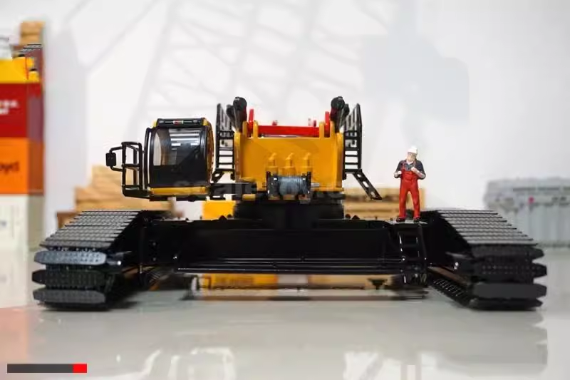 Authentic brand new 1:50 SANY SCC15000TM SCC8000A Diecast crawler crane models, large metal derrick crane miniatures for collection, gift