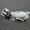 Authentic 1:24 Sinotruk HOWO A7 diecast concrete mixer truck models metal cement agitating lorry model for gift