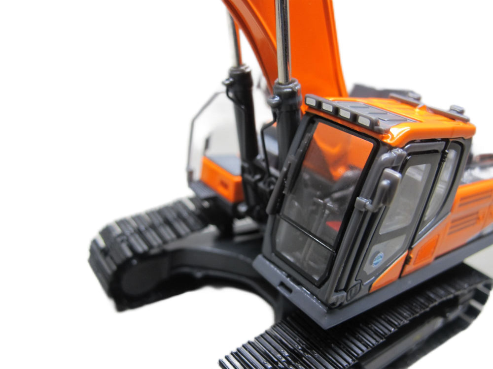 New 1:50 Develon DX380HD diecast Excavator model for gift, collection