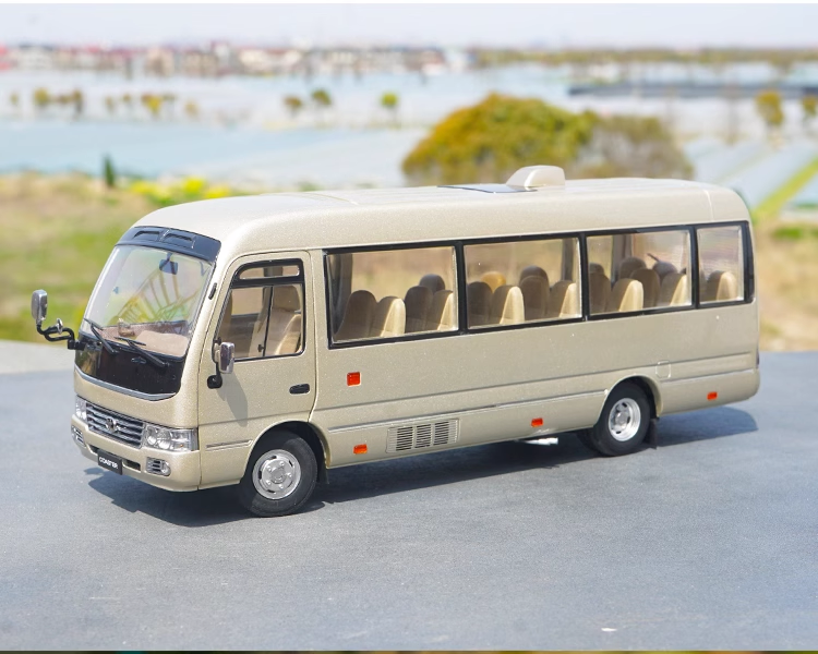 High-Detail 1:24 Toyota Coaster Diecast minibus Model -Collectible alloy microbus Replica with Opening Doors & Functional Steering