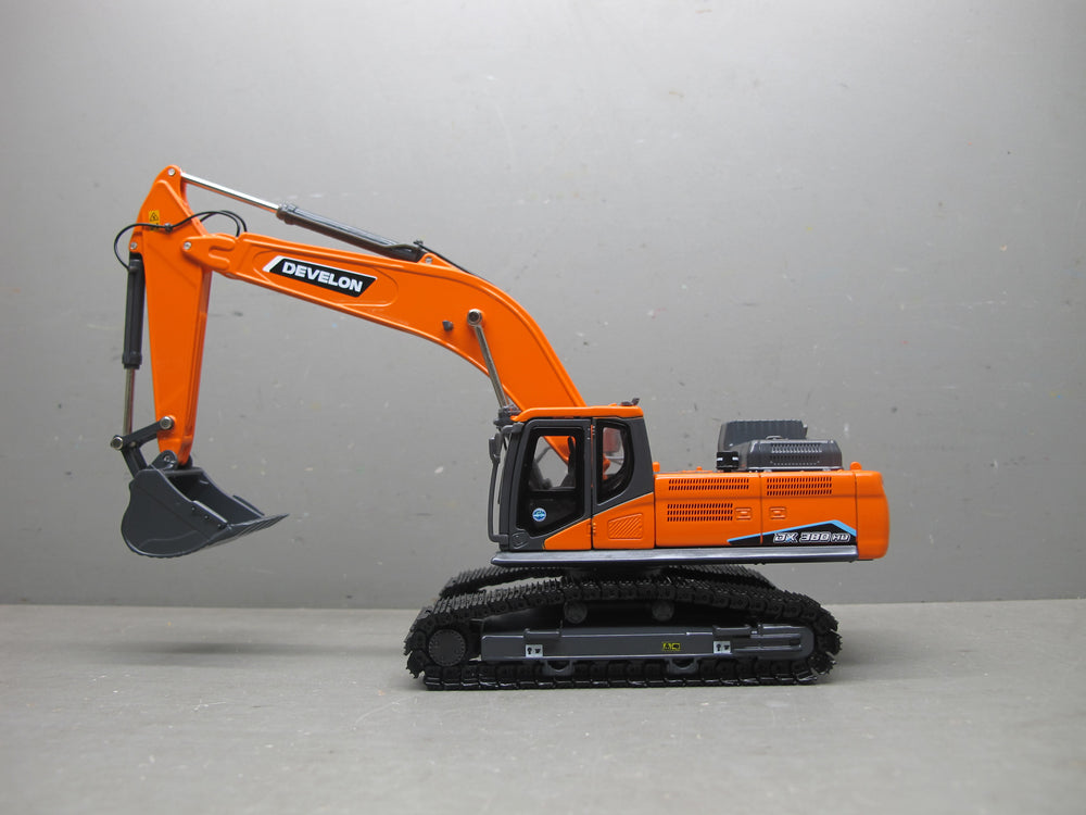 New 1:50 Develon DX380HD diecast Excavator model for gift, collection