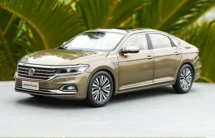 1:18 Volkswagen All New Passat Die-Cast Metal Model, Die cast